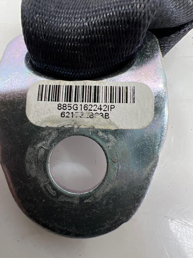 2013 - 2019 Nissan Sentra Rear Center Seat Belt Buckle Black OEM