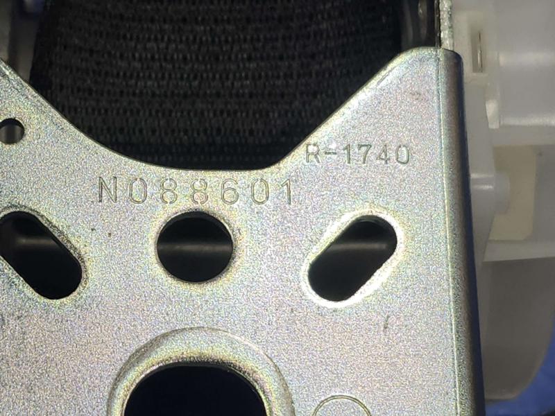 2017 Toyota Prius Front Seat Belt