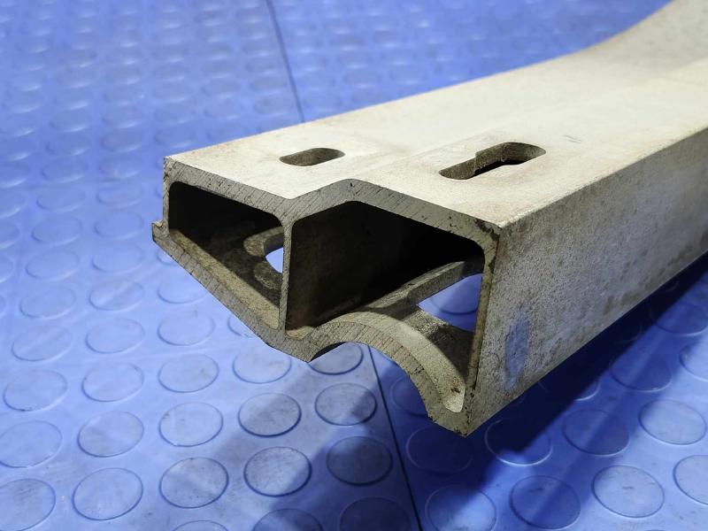 2008 Lexus RX400 Hybrid Rear Bumper Reinforcement