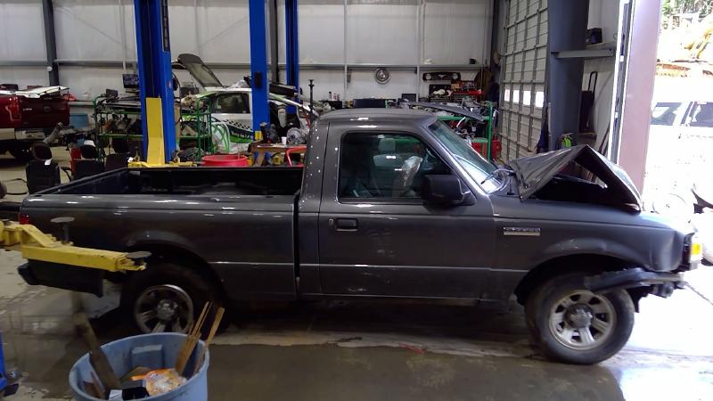 2009 Ford Ranger Front Door Regulator