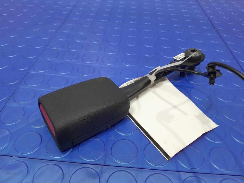 2021 Chrysler Voyager Front Seat Belt