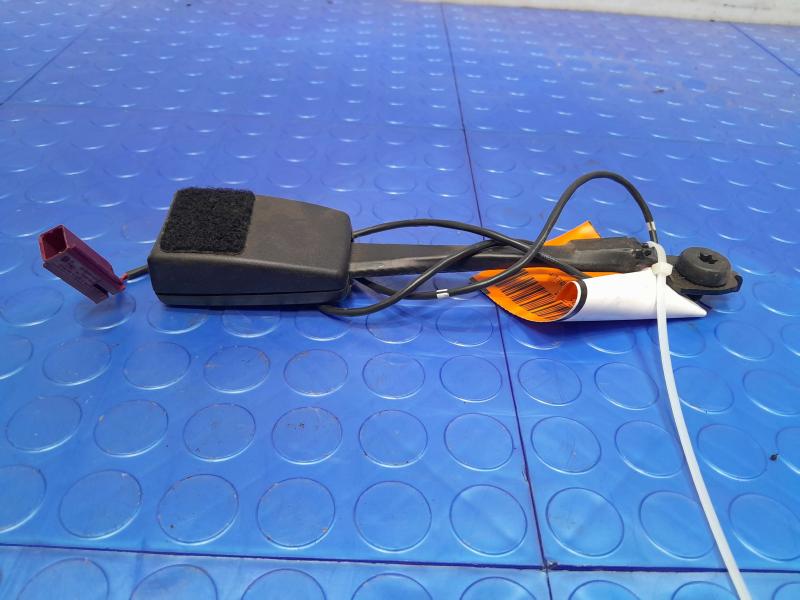 2015 Ford Transit Connect Front Seat Belt