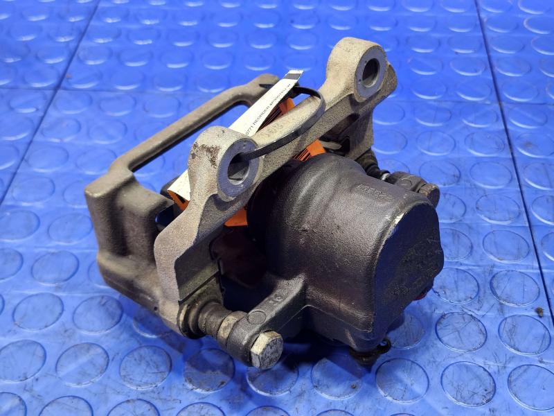2014 Chrysler 300 Caliper