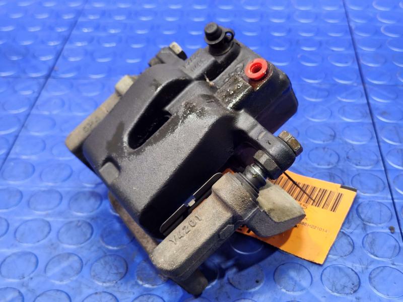 2014 Chrysler 300 Caliper