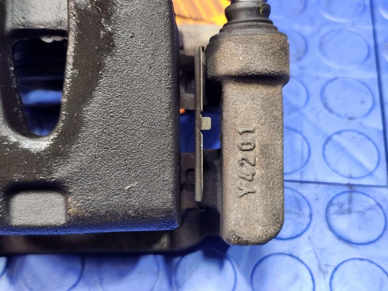 2014 Chrysler 300 Caliper