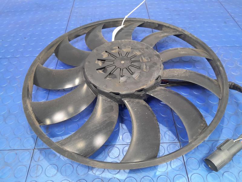 2017-2019 GMC Acadia Cadillac XT5 Engine Cooling Fan Motor OEM 23412299