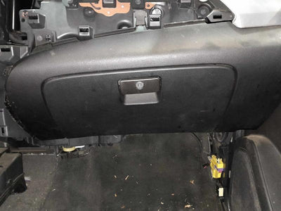 2015 GMC Yukon XL Glove Box
