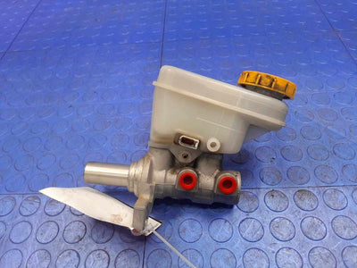 2015-2017 Subaru Outback Legacy 2.5L CVT Brake Master Cylinder Assembly OEM 26449FJ010