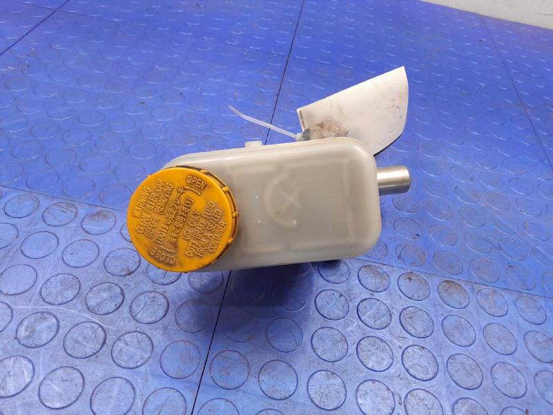 2015-2017 Subaru Outback Legacy 2.5L CVT Brake Master Cylinder Assembly OEM 26449FJ010