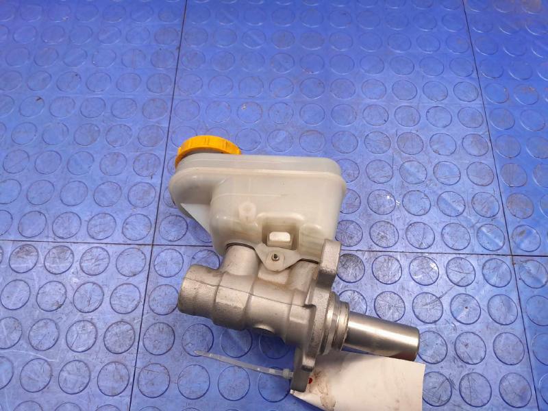 2015-2017 Subaru Outback Legacy 2.5L CVT Brake Master Cylinder Assembly OEM 26449FJ010