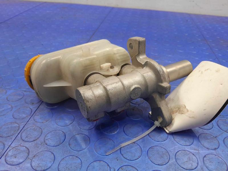 2015-2017 Subaru Outback Legacy 2.5L CVT Brake Master Cylinder Assembly OEM 26449FJ010