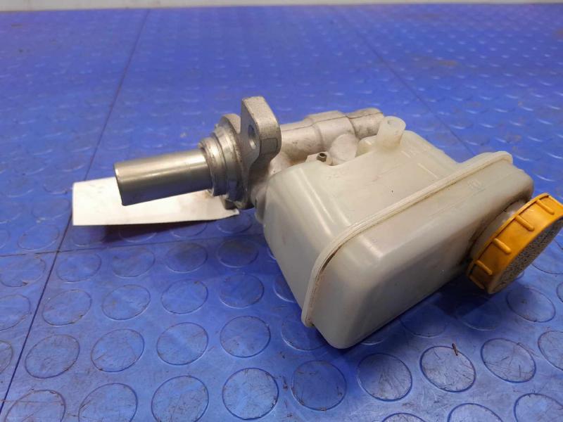 2015-2017 Subaru Outback Legacy 2.5L CVT Brake Master Cylinder Assembly OEM 26449FJ010