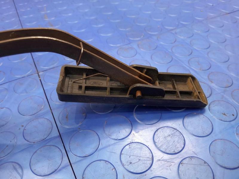 1989-1992 Ford Ranger Accelerator Pedal Assembly Genuine OEM Part