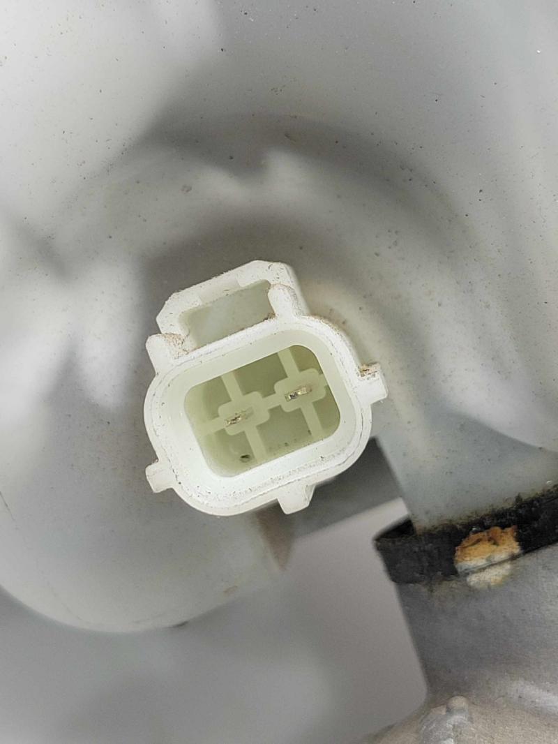 2014 Chrysler 300 Master Cylinder