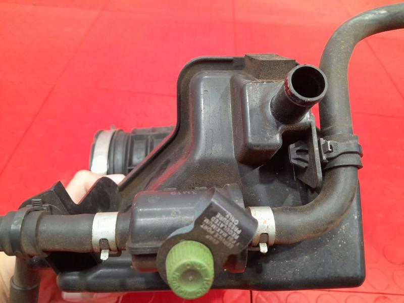 2011-2022 Infiniti QX56 QX80 Engine Air Intake Hose Genuine OEM 16576-1LA0A