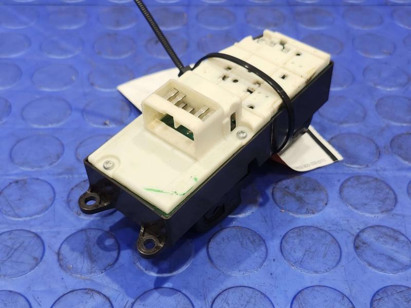 2009 Toyota Tacoma Door Switch Front