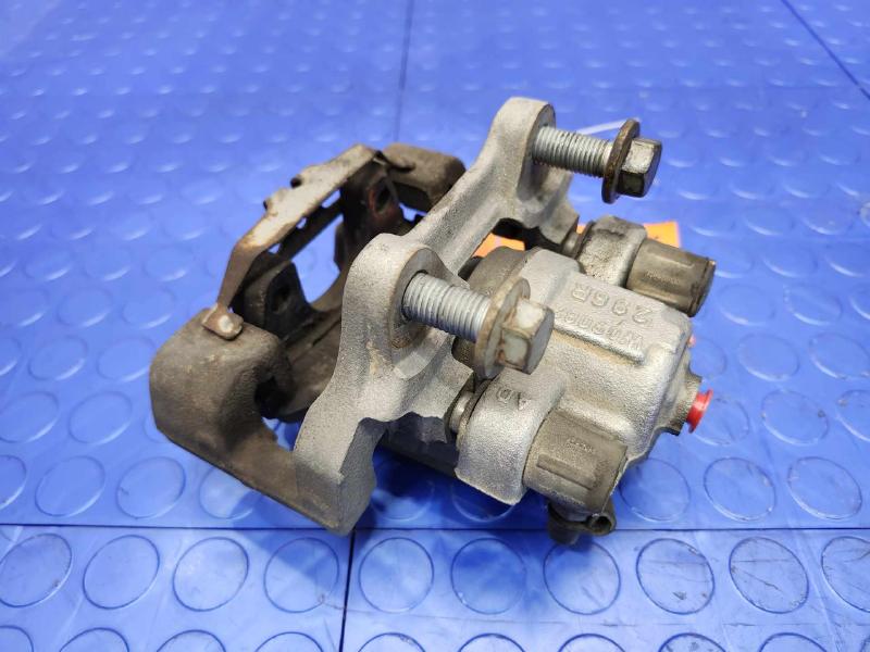 2014 BMW 228i Caliper