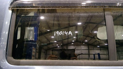 2006 - 2010 Hummer H3 Rear Door Glass LH Driver Side w/ Privacy OEM 15094403