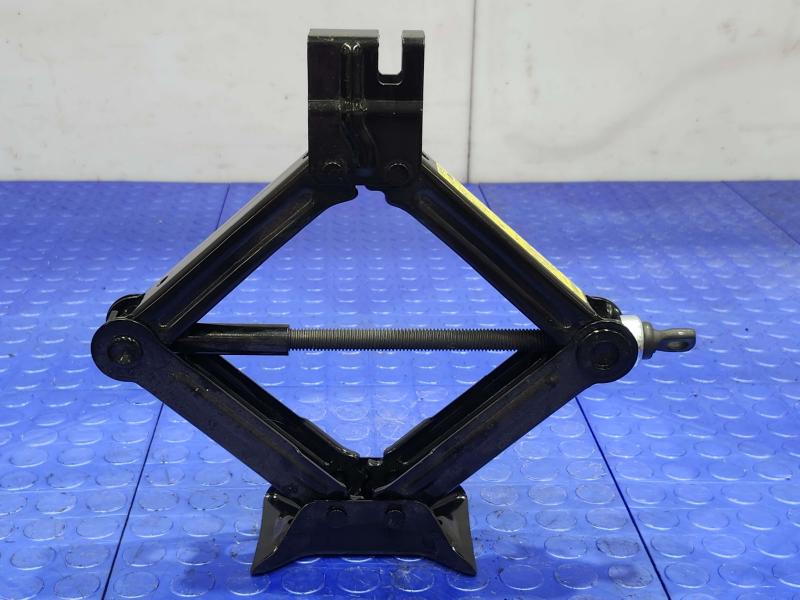 2019 Hyundai Kona Jack Assembly