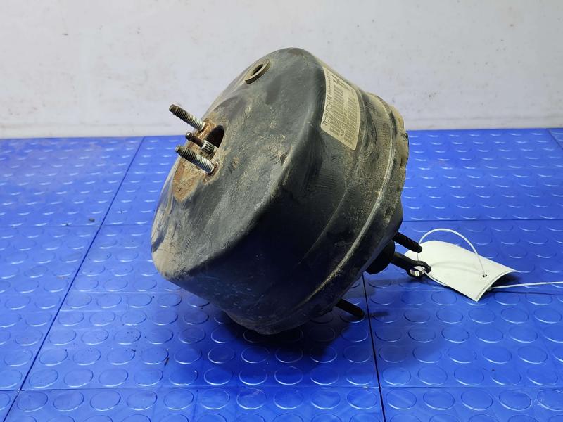 2003-2004 Lincoln Towncar Power Brake Booster Servo Genuine OEM 3W13-2B195-AG