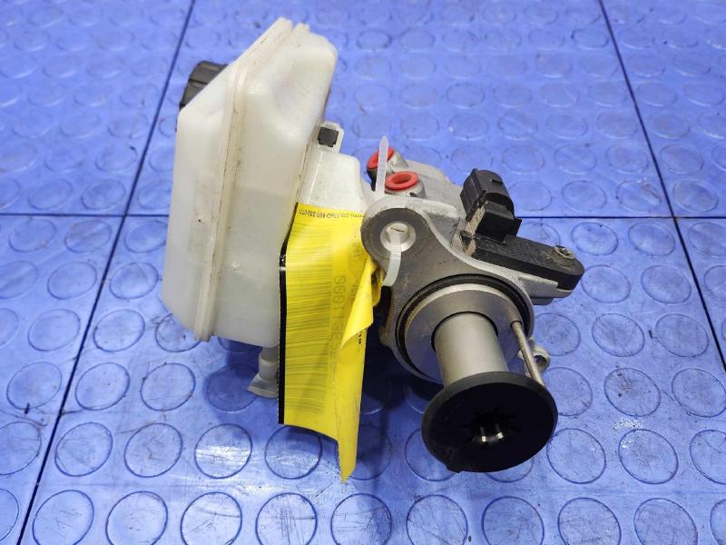 2019 Volkswagen Jetta Brake Master Cylinder Assembly Genuine OEM 5QM614019C