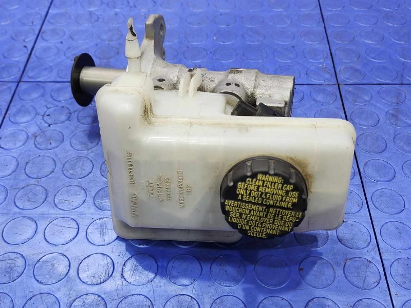 2019 Volkswagen Jetta Brake Master Cylinder Assembly Genuine OEM 5QM614019C