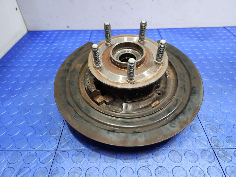2015 Jeep Grand Cherokee Rear Knuckle/Stub Axle