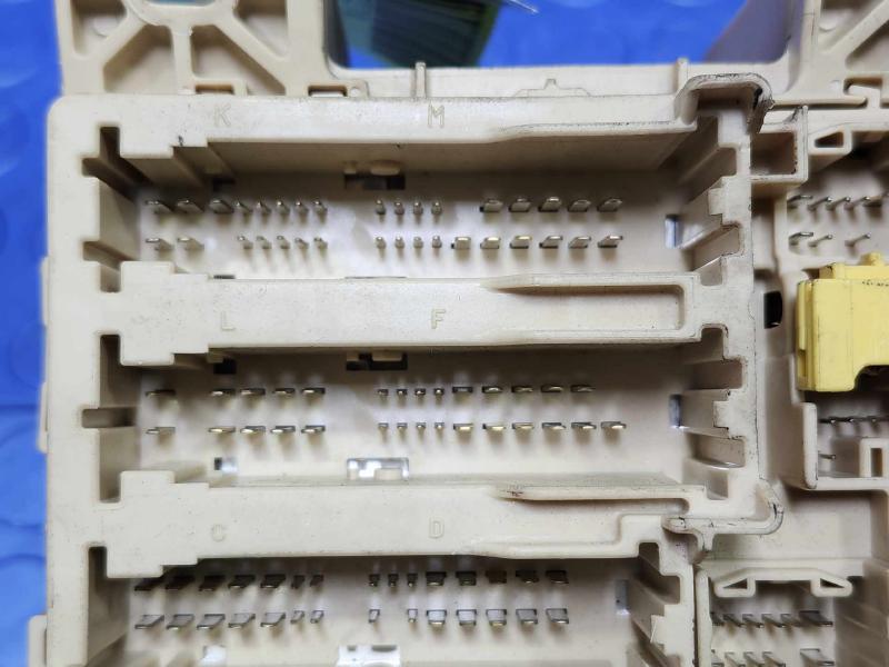 2008 Lexus RX400 Hybrid Cabin Fuse Box