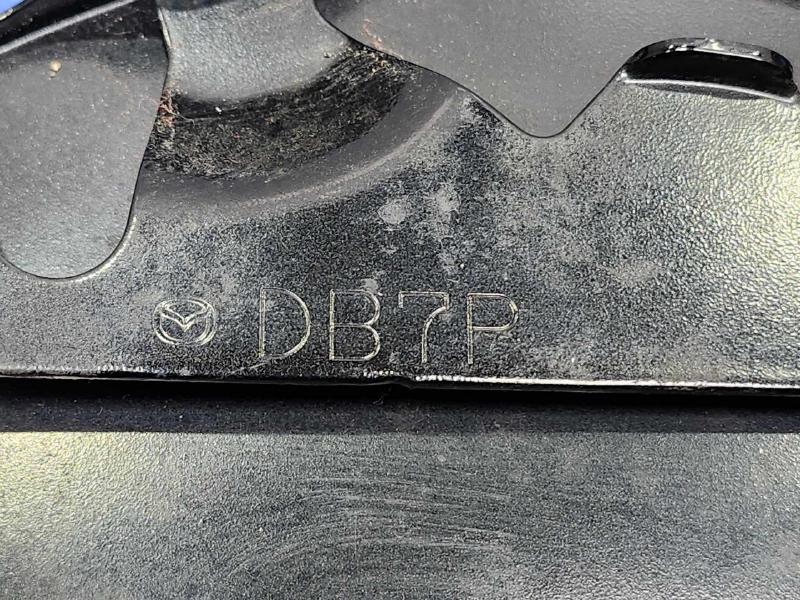 2019 Toyota Yaris Fuel Tank Door