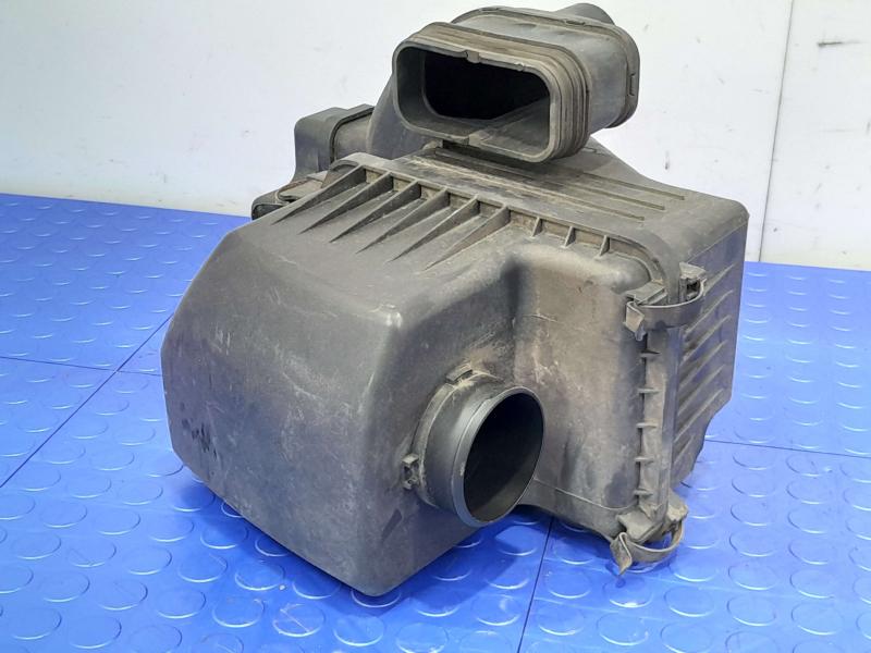 2013 Kia Sportage Air Cleaner