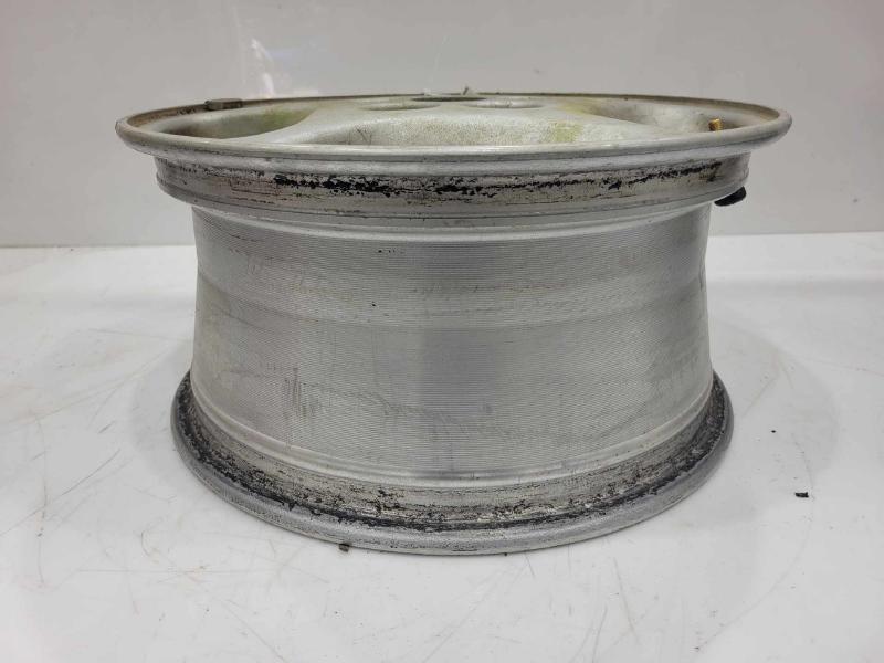 1996 Nissan 300ZX Wheel