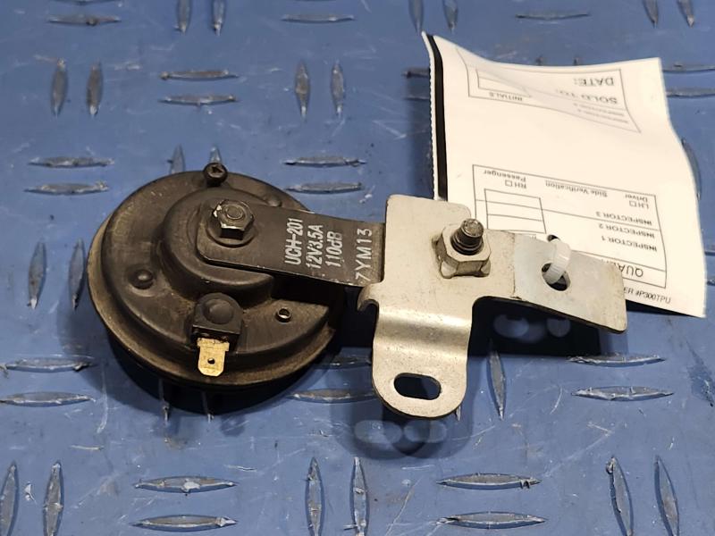 2018 Subaru Crosstrek Horn