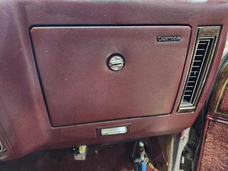 1984 Oldsmobile Ninety-Eight Glove Box