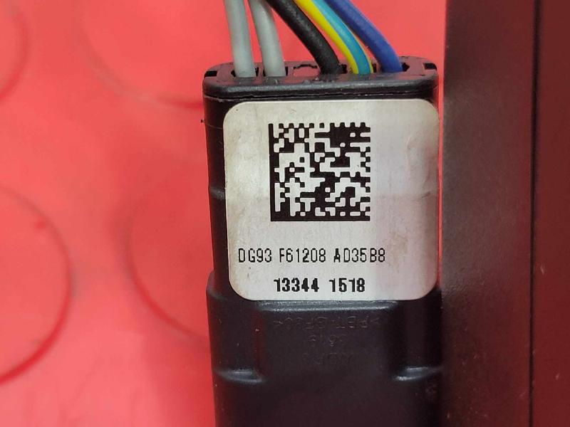 2013-2016 Ford Fusion Front Seat Belt Buckle Right Passenger Side Black OEM DG9Z5461202AB