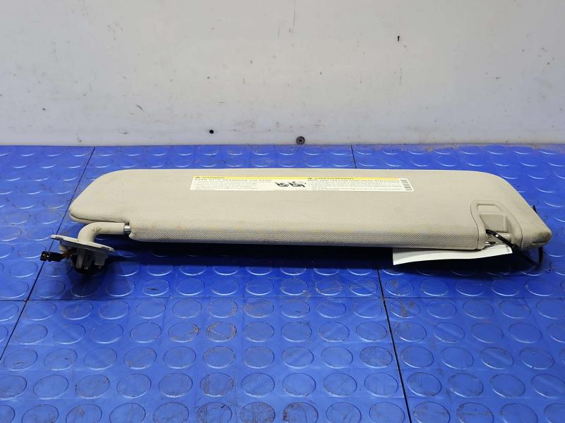 2012 GMC Yukon Sun Visor