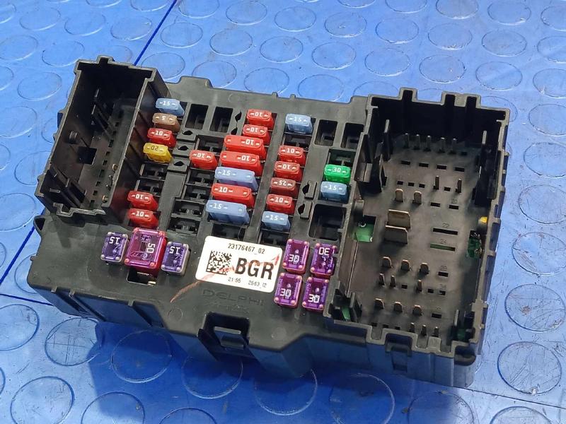 2014 Chevrolet Silverado 1500 Cabin Fuse Box