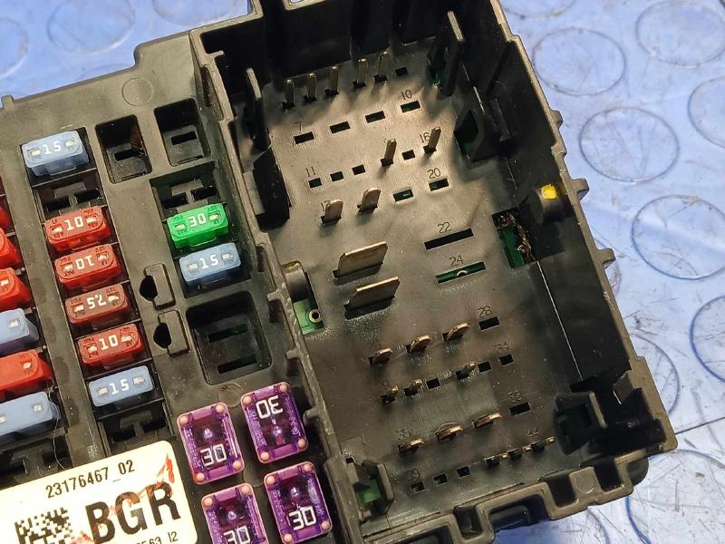 2014 Chevrolet Silverado 1500 Cabin Fuse Box