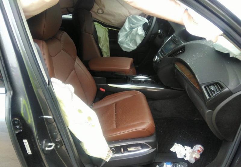 2020 Acura MDX Center Pillar