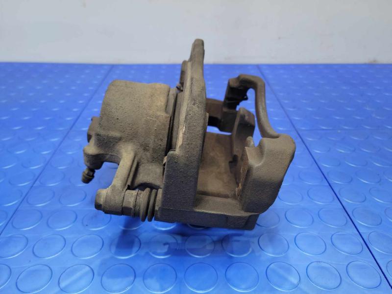 2009 Toyota Camry Caliper