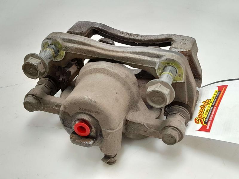 2013-2018 Cadillac ATS Rear Brake Caliper Assembly LH Driver Side OEM 13579704