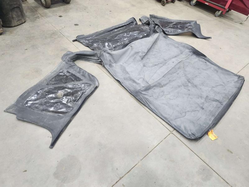 2003 Jeep Wrangler Roof