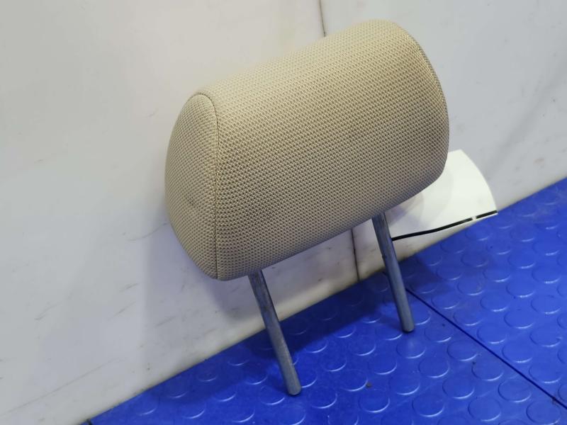 2010 Mazda Mazda3 Headrest