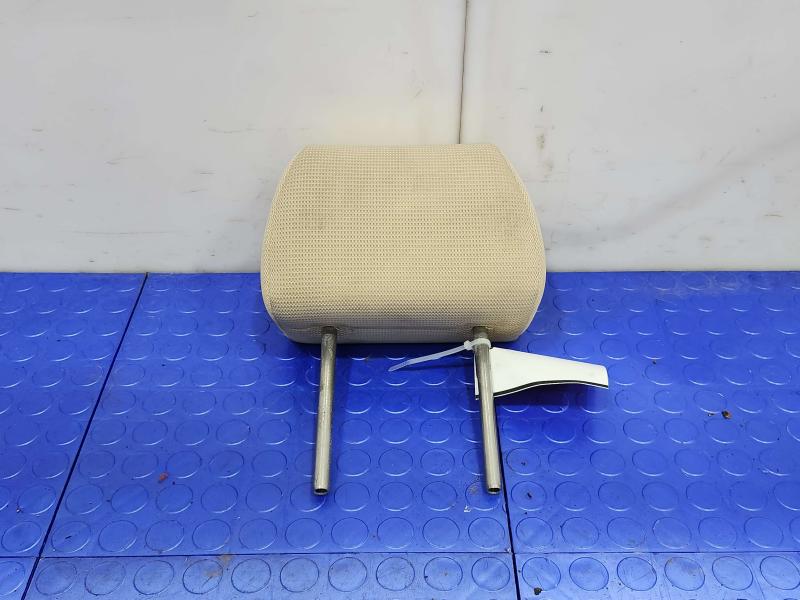 2010 Mazda Mazda3 Headrest