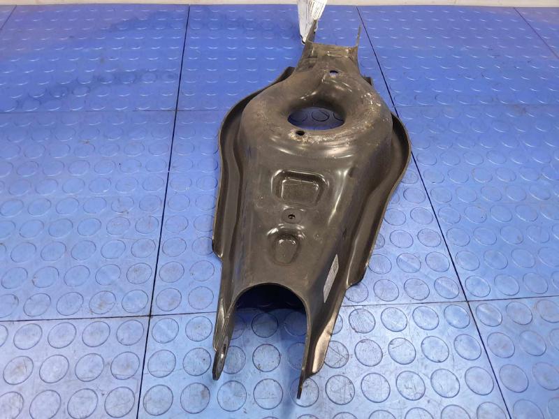 2021 Tesla Model 3 Lower Control Arm Rr