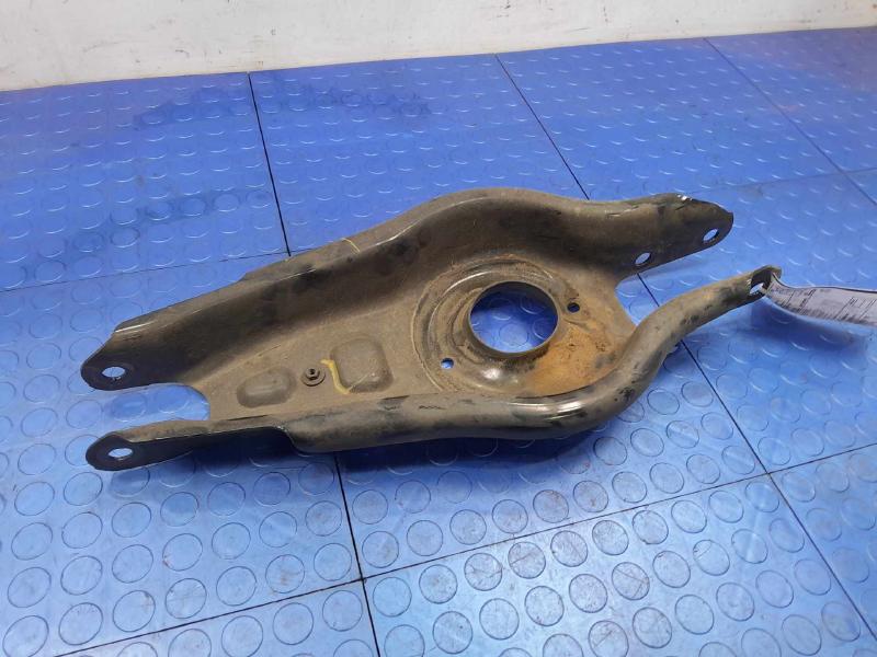2021 Tesla Model 3 Lower Control Arm Rr