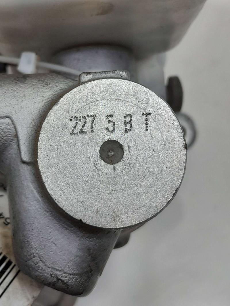 2006 Nissan Xterra Master Cylinder
