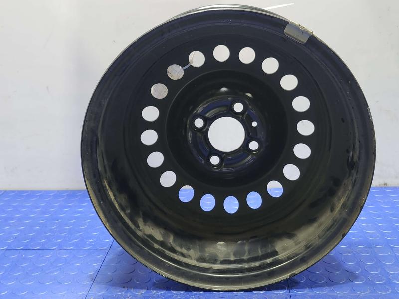 2025 Nissan Versa Wheel