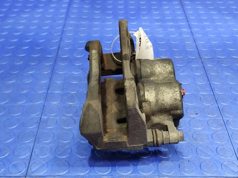 2018 Toyota Highlander Caliper
