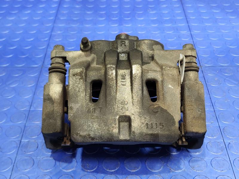 2018 Toyota Highlander Caliper