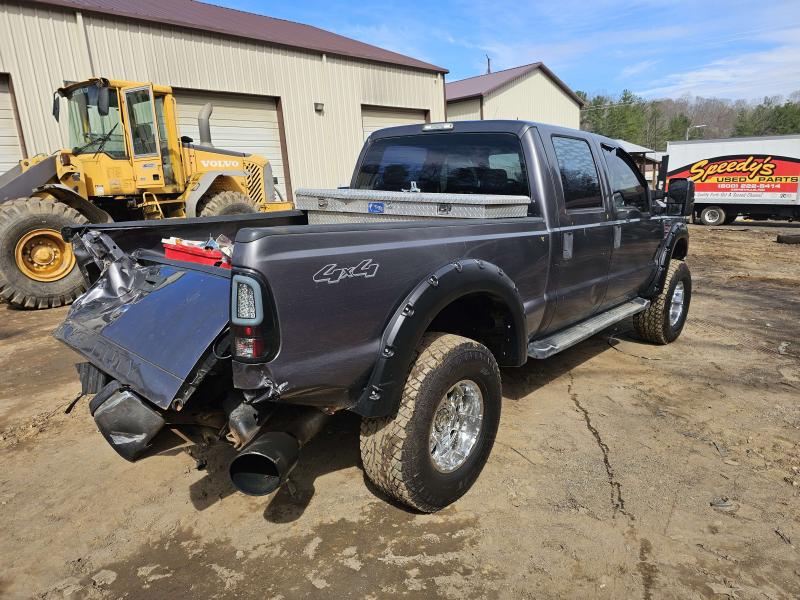 2008 Ford F-250 Super Duty Center Pillar